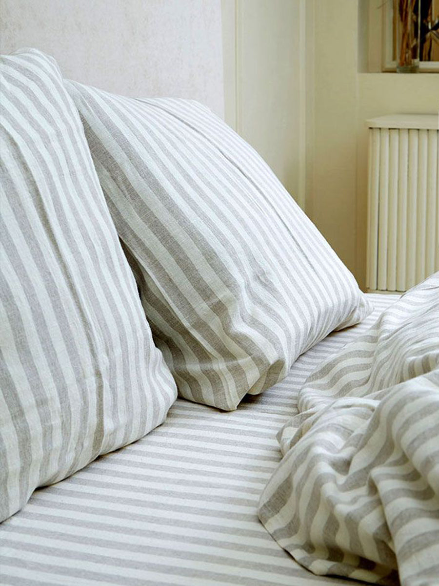 Linen Bedding in White and Beige with Wide Vertical Stripes