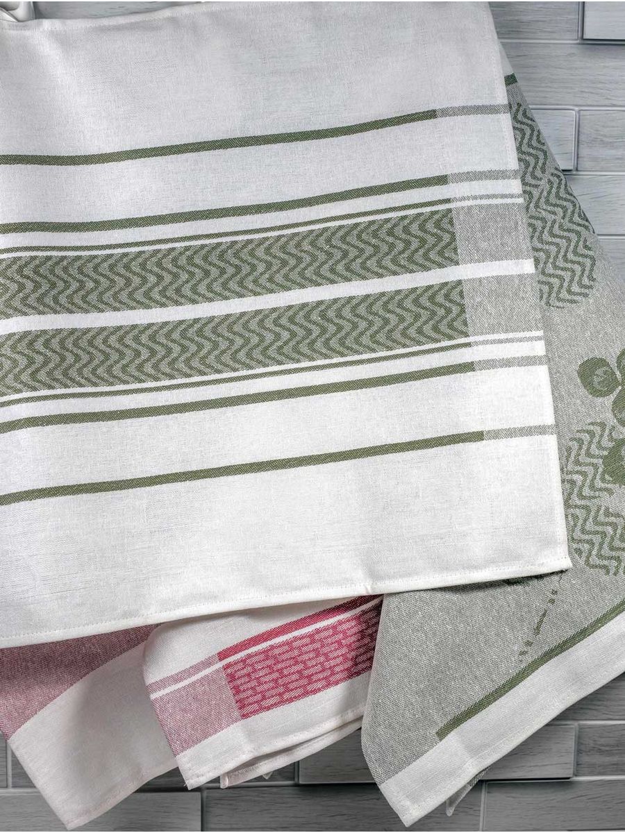 Linen White with Green and Red Stripes and Ornament, Set of 4 Towels