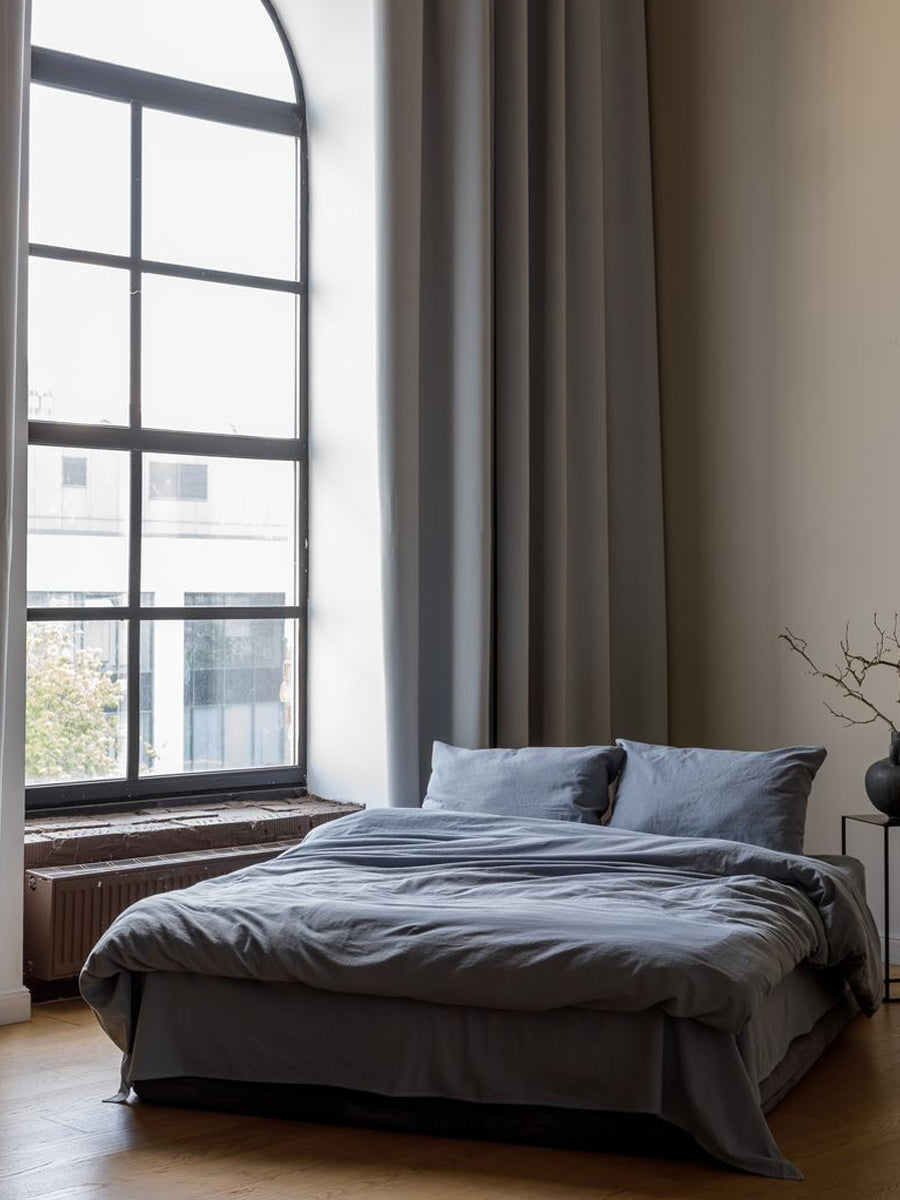 Serene Linen Bedding in Grayish Blue