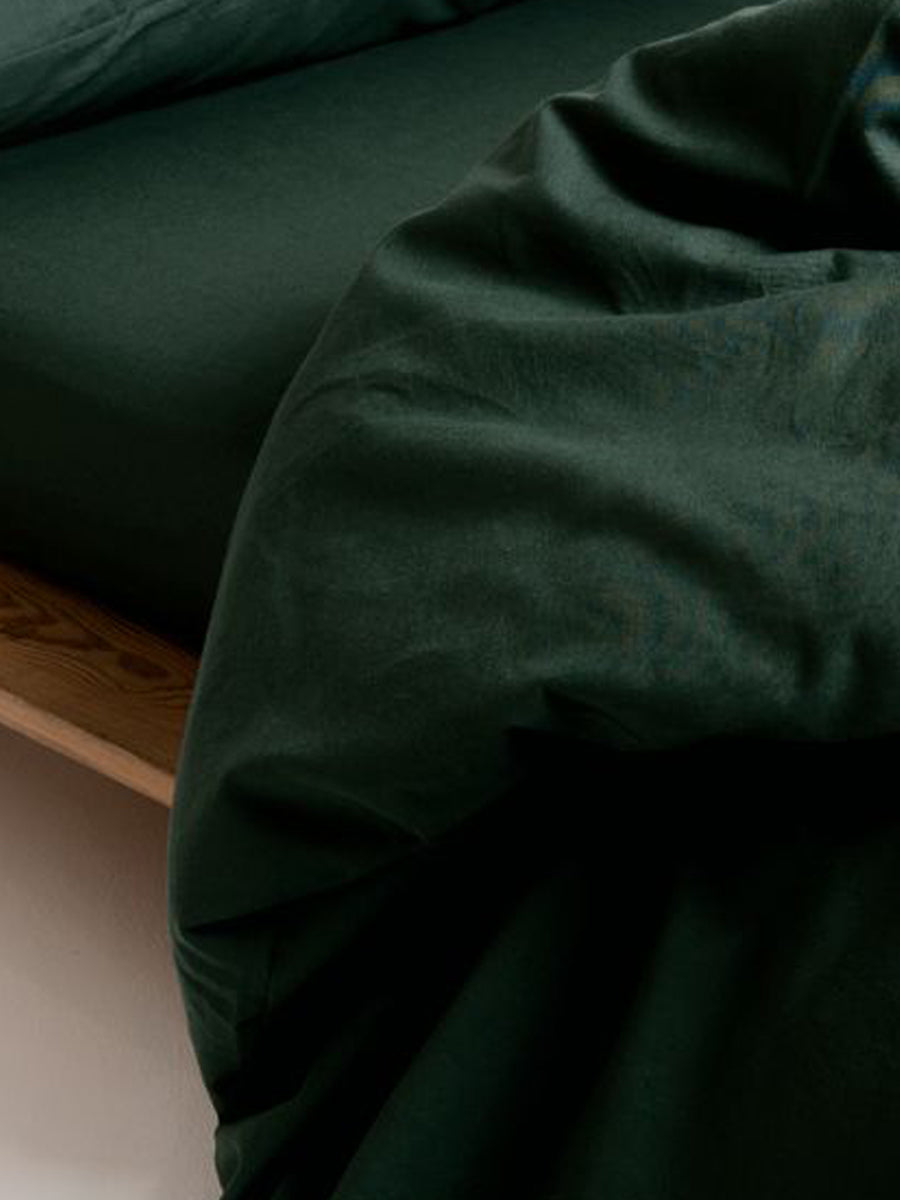 Linen Bedding in Dark Green