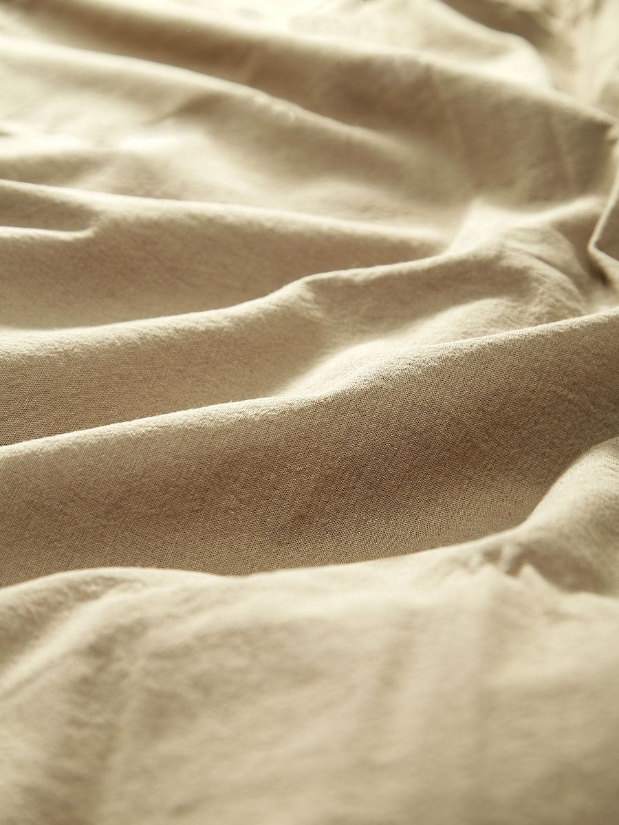 Linen Bedding in Sand