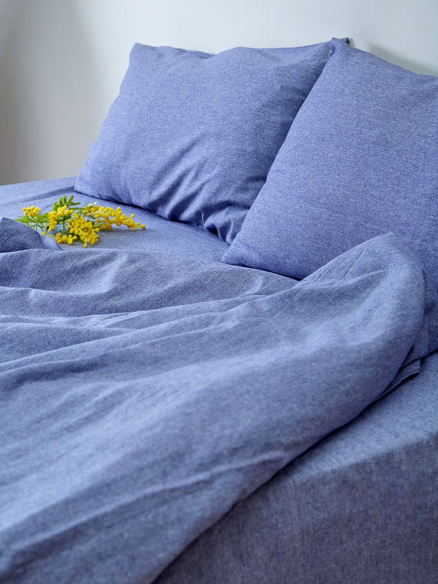 Cool Linen Bedding in Cold Blue