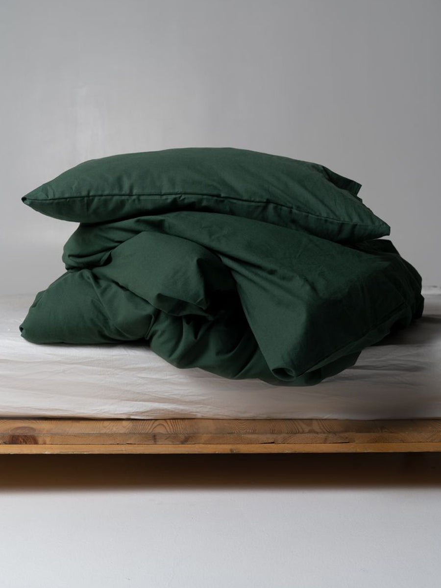 Linen Bedding in Dark Green