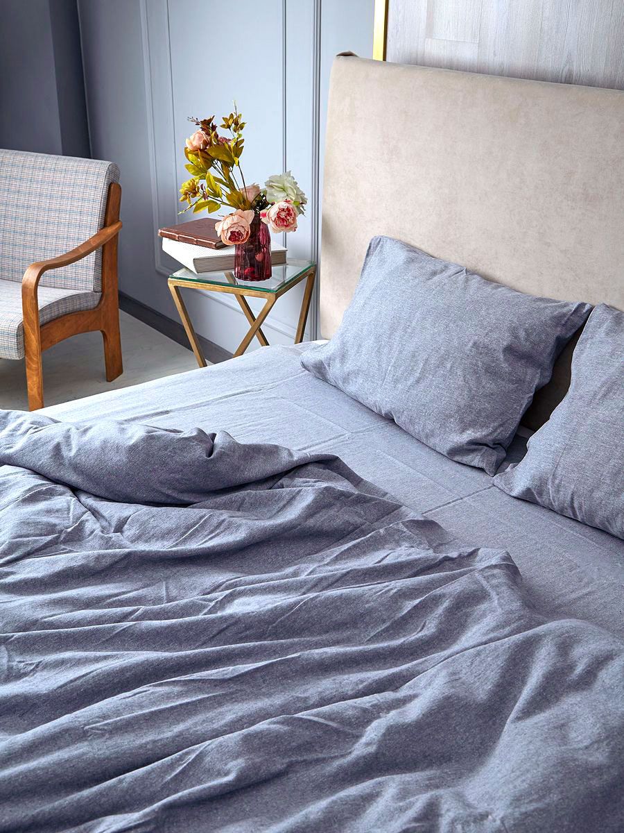 Serene Linen Bedding in Grayish Blue